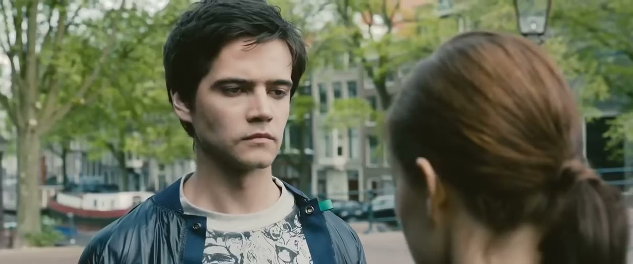 A scene from Tears of Steel on the TV